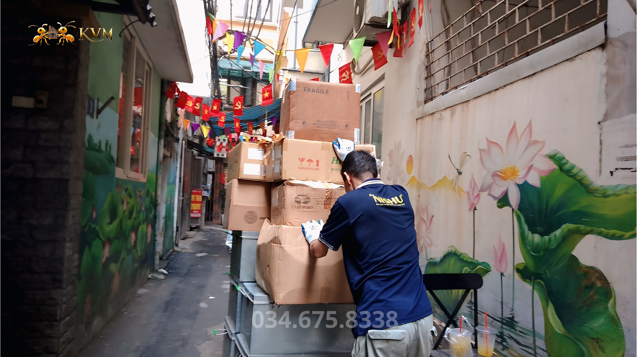 Vận chuyển khó khăn vì nhà trong ngõ ngách sâu